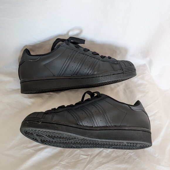 ADIDAS Superstar All Black Unisex Size 6 - Picture 5 of 8